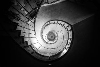 "Ne panique pas face au vertige, car prendre de la hauteur ça reste du prestige..."