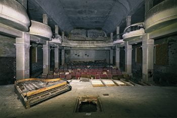 "Le pianiste butor parti en silence, arrivait alors enfin le temps mort pour l'assistance..."